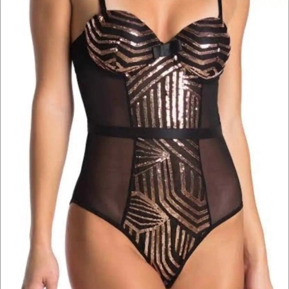 SECRET LACE Sequin Panel Bodysuit NWOT 3x